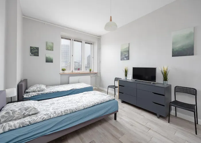 Metro Pole Mokotowskie 3*